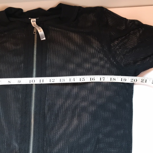 Fabletics Mesh Zip up Cardigan - Picture 7 of 7